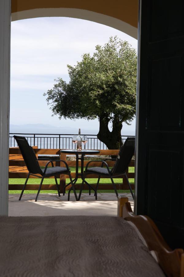 Silent Bay Apartments Katavolos Экстерьер фото