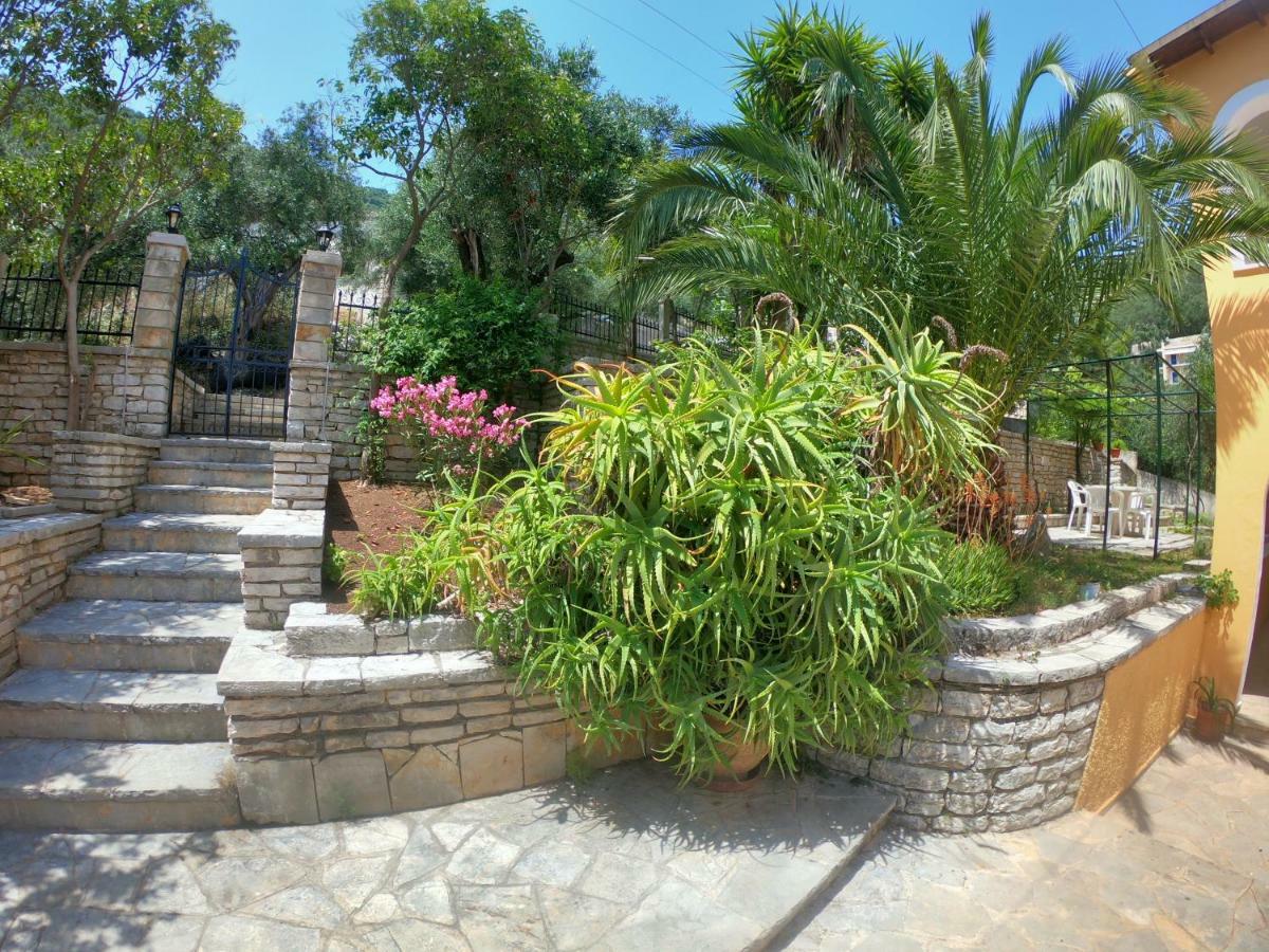 Silent Bay Apartments Katavolos Экстерьер фото
